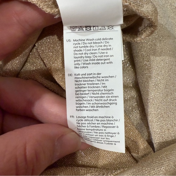 Cupshe Shimmer Lollipop Twist Glittery Gold Crop Top - Picture 9 of 16